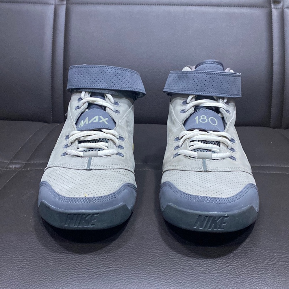 Nike Air Max 180